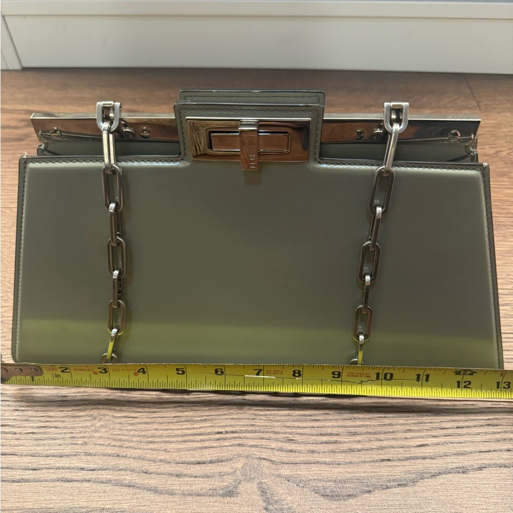 Fendi Peekaboo Cut - Picture 4 of 17